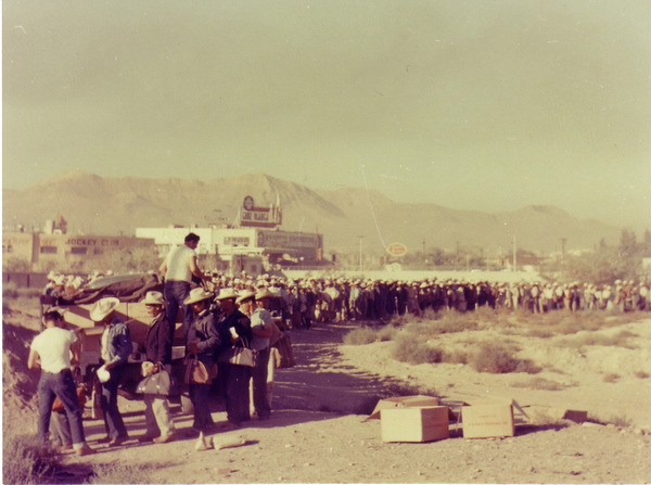 __hr_SantaFe Bridge Lunch-1955-600dpi.jpg