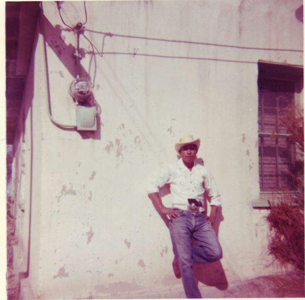 bracero stand .jpg