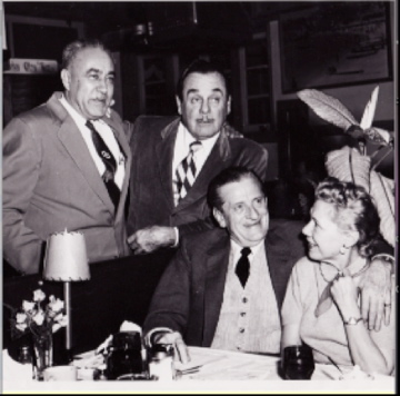 Rochin - Carrillo 1956 Acapulco.jpg
